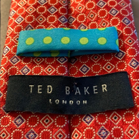Ted Baker 100% silk tie - Picture 3 of 4